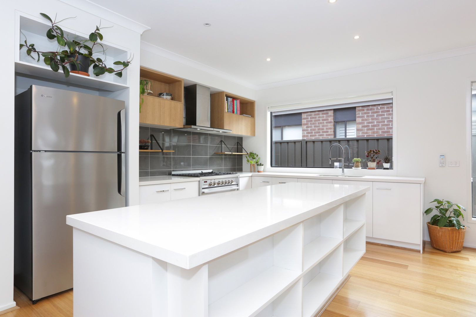 12 Amira Road, Greenvale, VIC 3059, Greenvale - Thumbnail 2