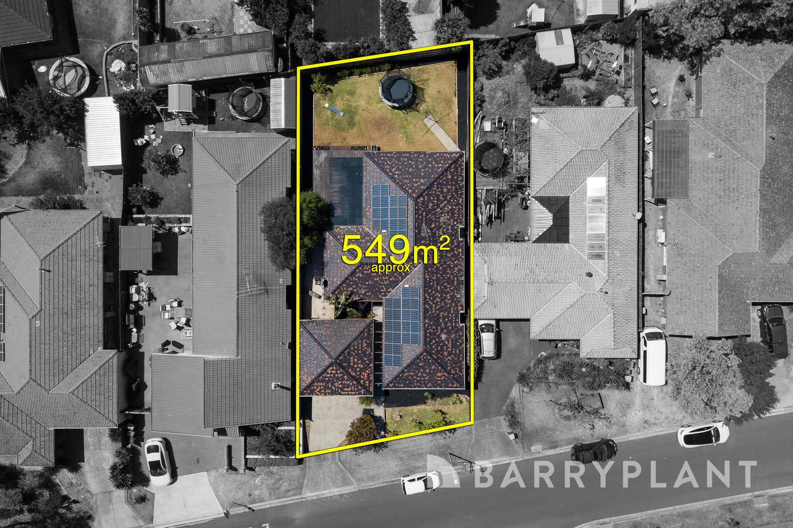12 Andrew Chirnside Avenue, Seabrook, VIC 3028 - Thumbnail 2 - 22/02/2024