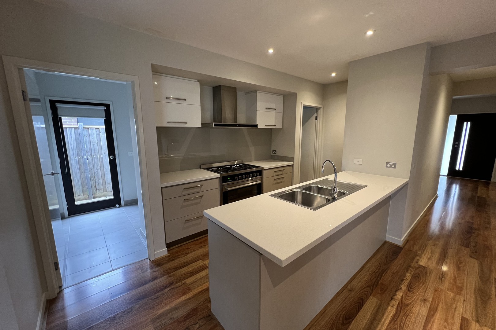 12 Annecy Boulevard, Fraser Rise, VIC 3336, Fraser Rise - Thumbnail 7