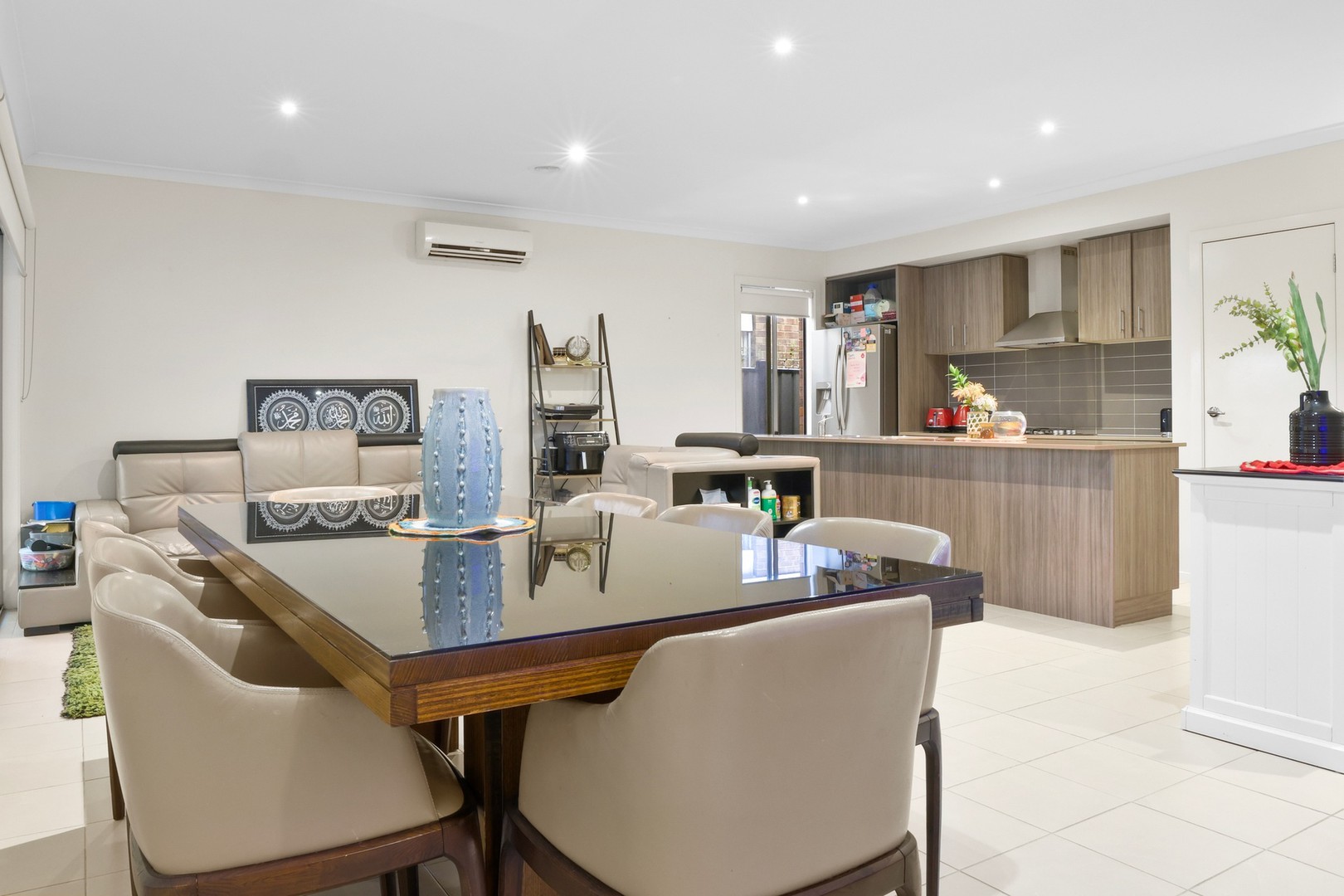 12 Atkinson Close, Point Cook, VIC 3030, Point Cook - Thumbnail 4