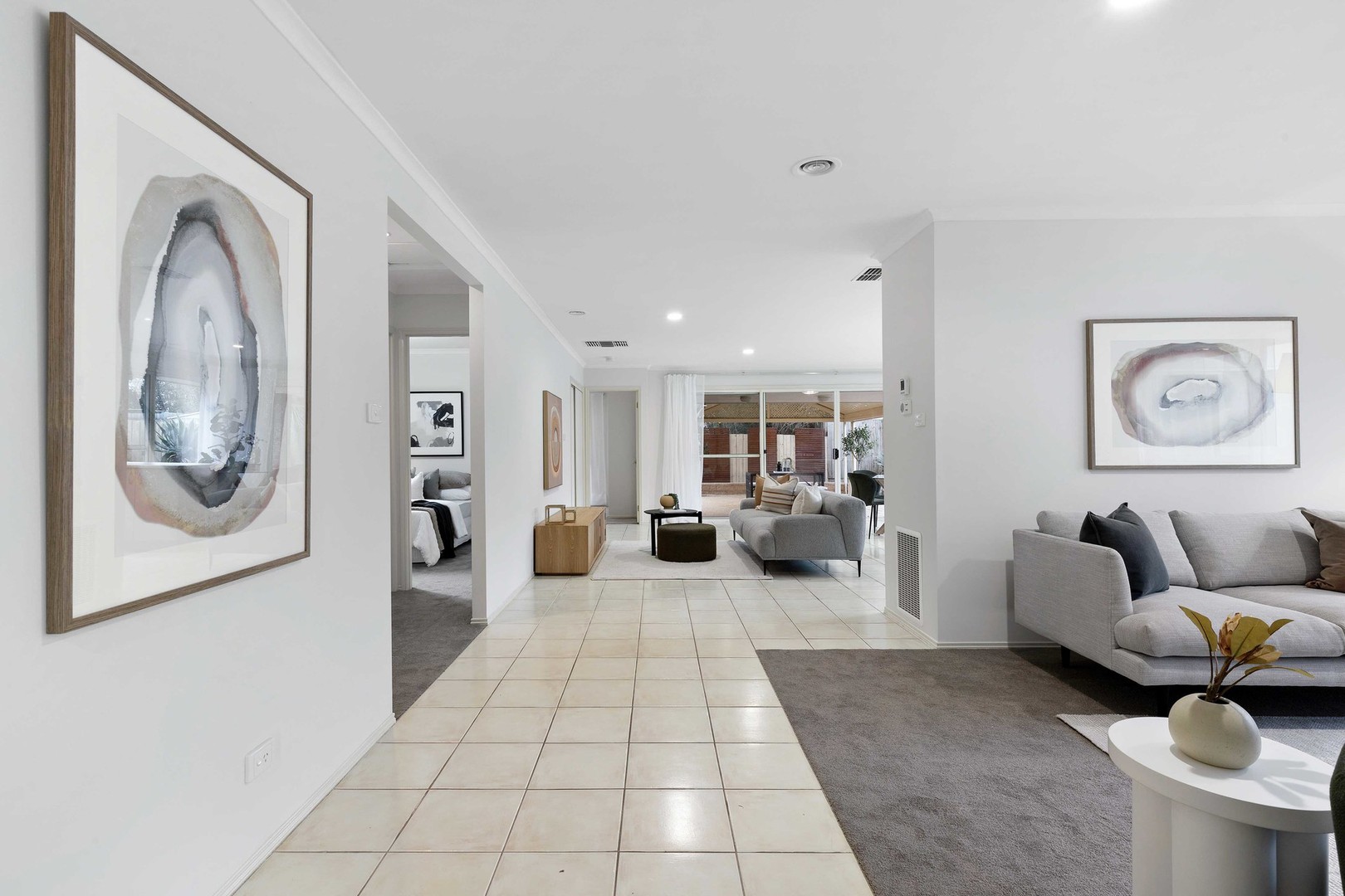 12 Avenham Court, Hillside, VIC 3037, Hillside - Thumbnail 2