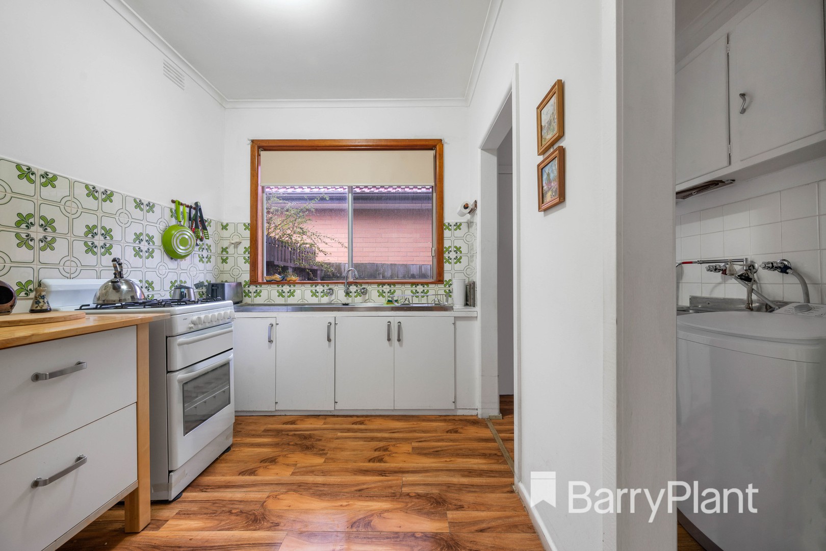 12 Avondale Avenue, St Albans, VIC 3021, St Albans - Thumbnail 5