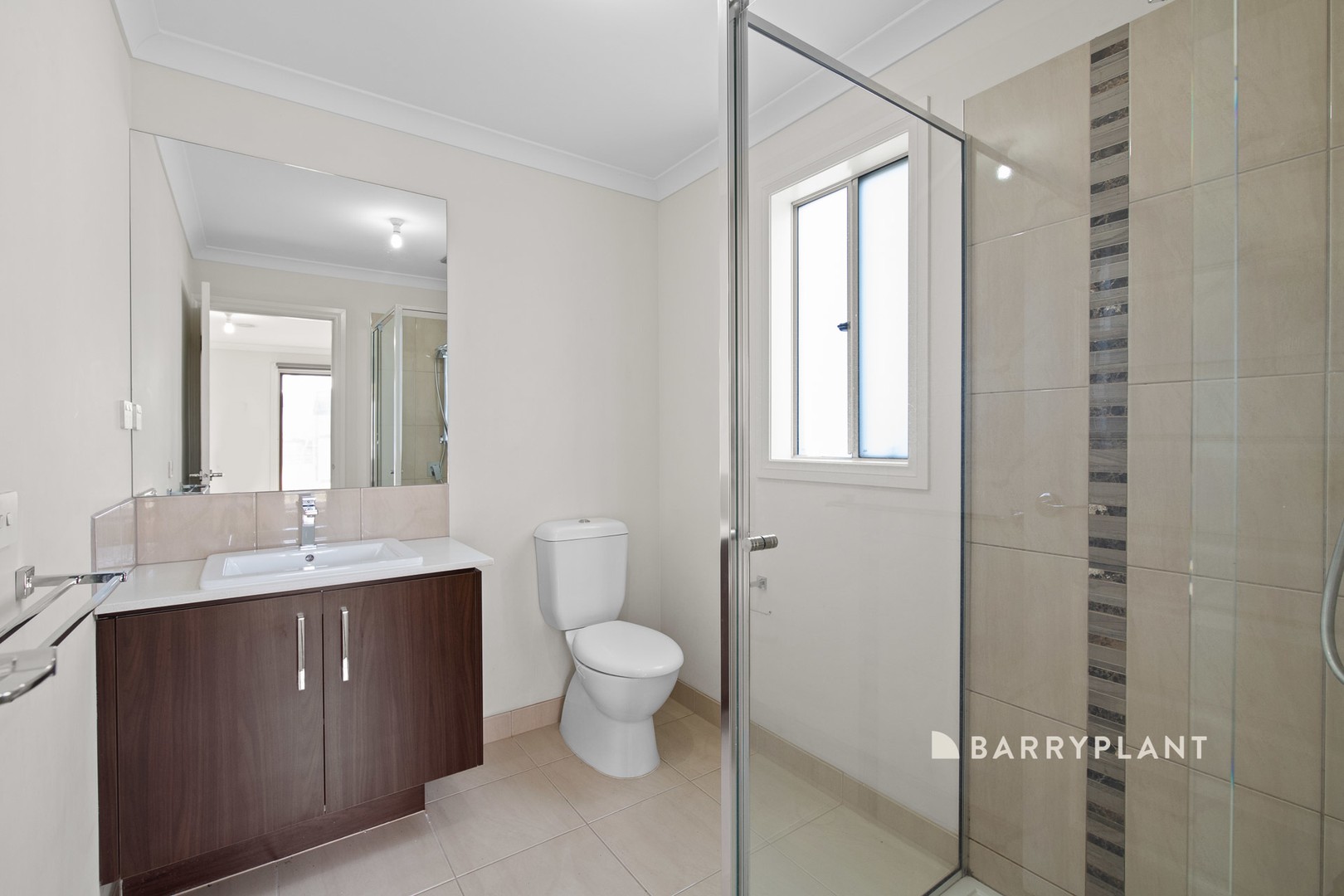12 Bailey Road, Warragul, VIC 3820, Warragul - Thumbnail 8