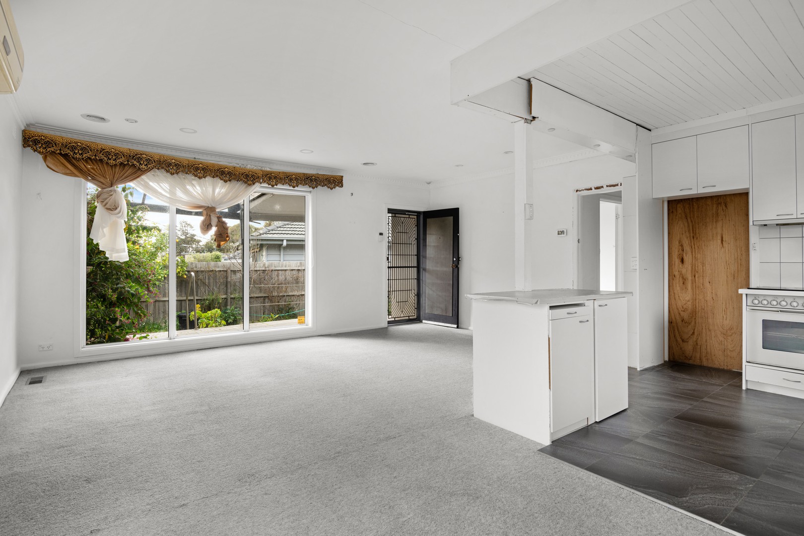 12 Bakewell Street, Herne Hill, VIC 3218, Herne Hill - Thumbnail 3