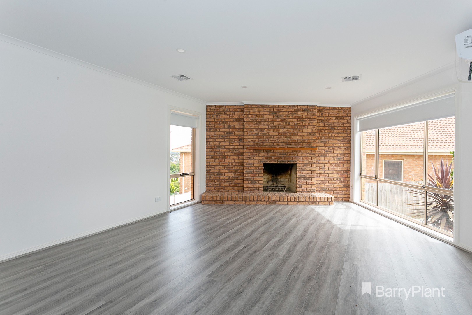 12 Balfour CourtBerwick, VIC 3806  - Leased, Berwick - Thumbnail 2