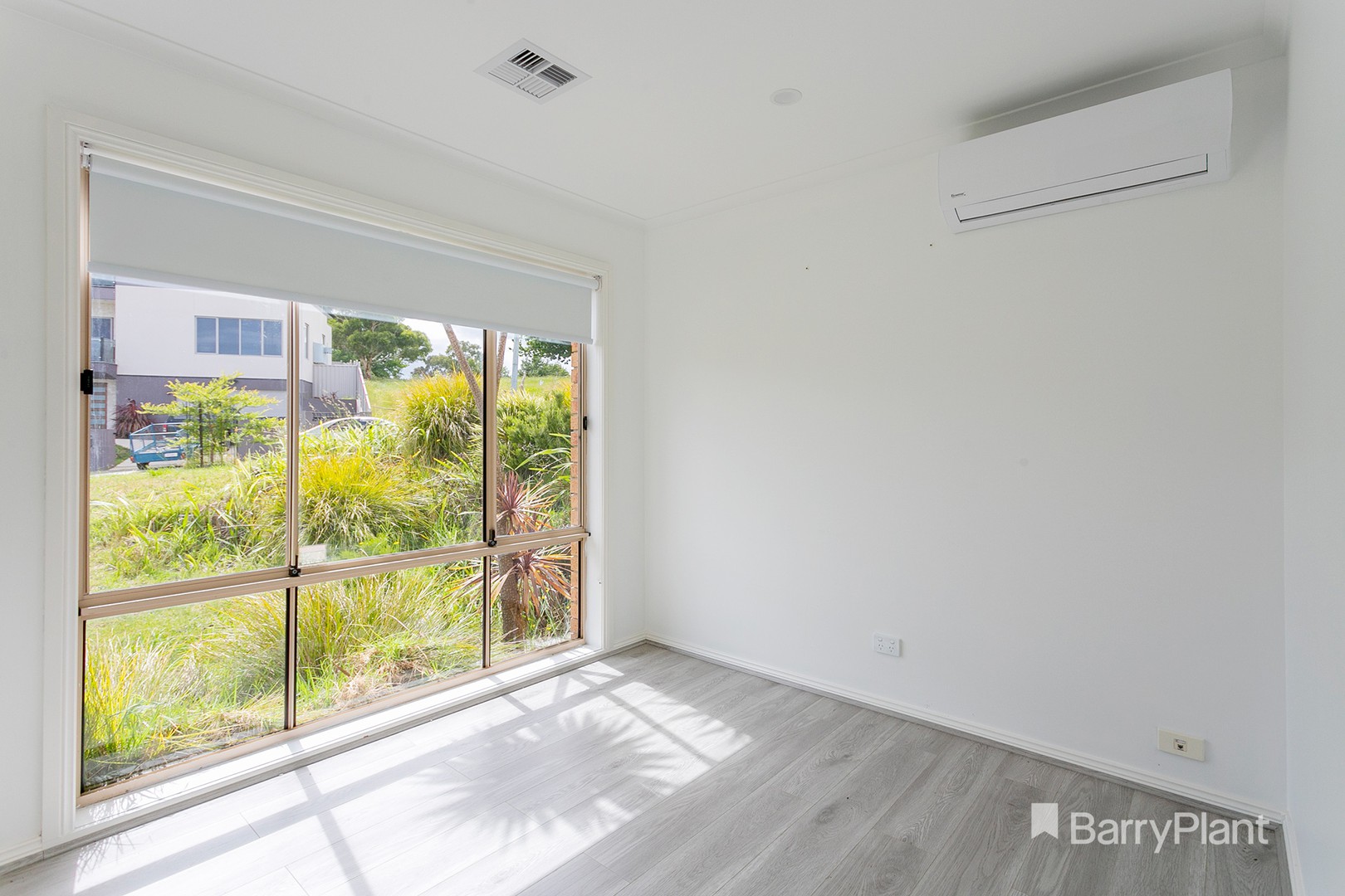 12 Balfour CourtBerwick, VIC 3806  - Leased, Berwick - Thumbnail 8