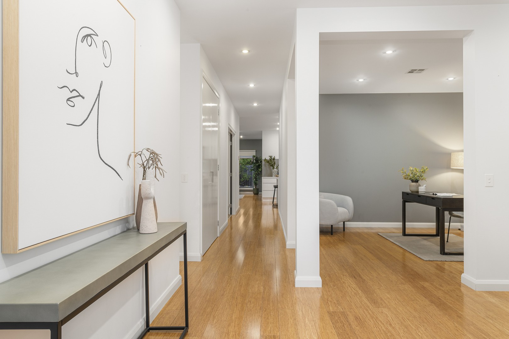 12 Balmain Circuit, Taylors Hill, VIC 3037, Taylors Hill - Thumbnail 2