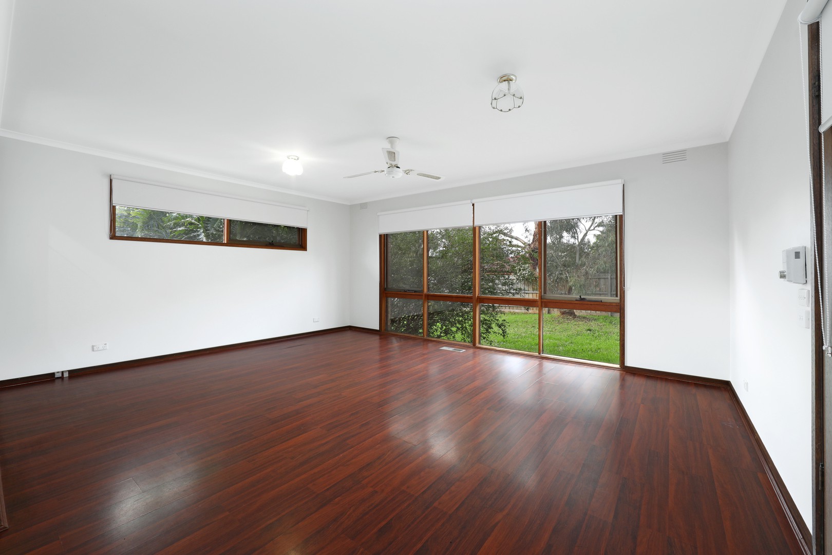 12 Barbican Court, Rowville, VIC 3178 - Thumbnail 1 - 26/08/2026
