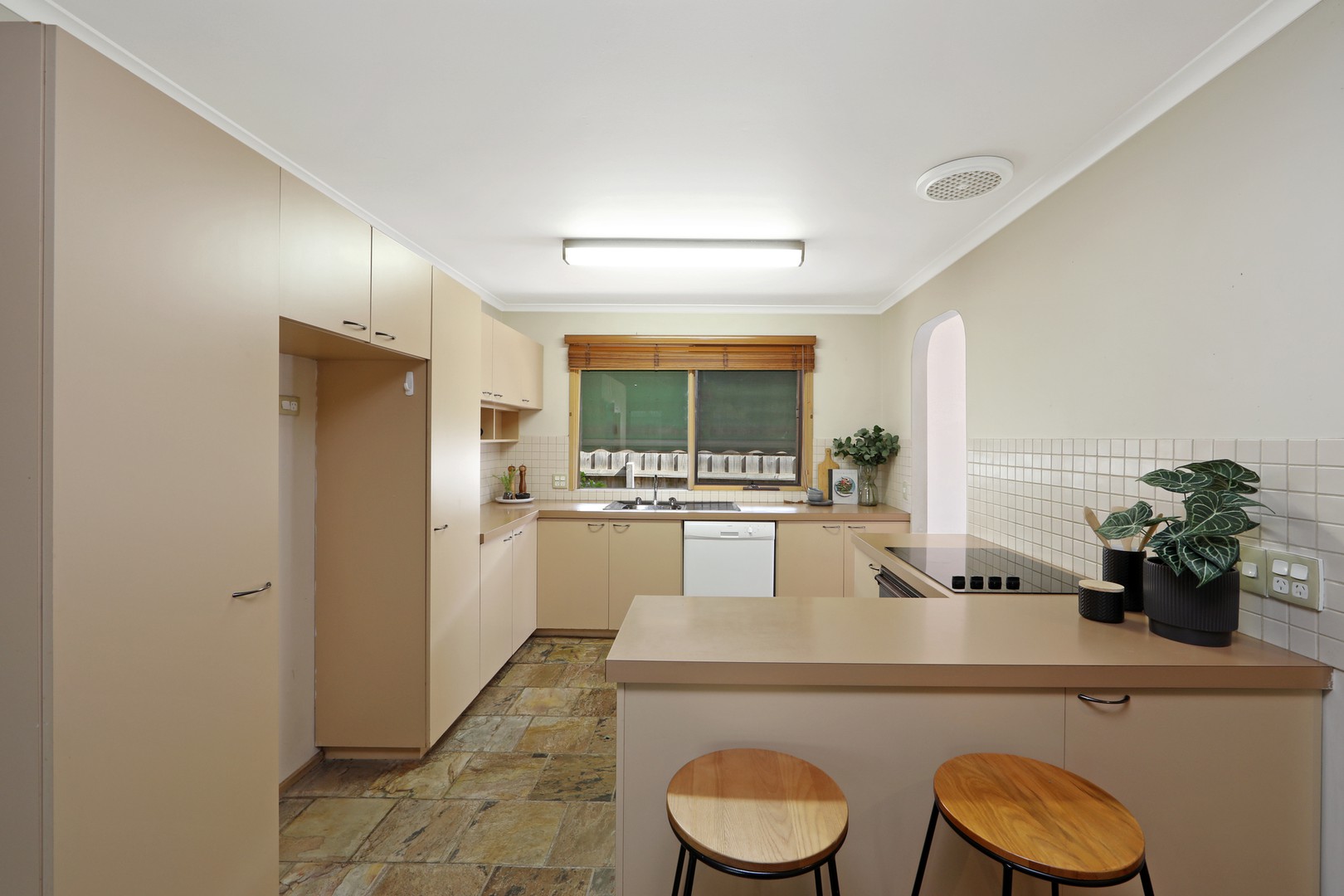 12 Bark Avenue, Rowville, VIC 3178, Rowville - Thumbnail 6