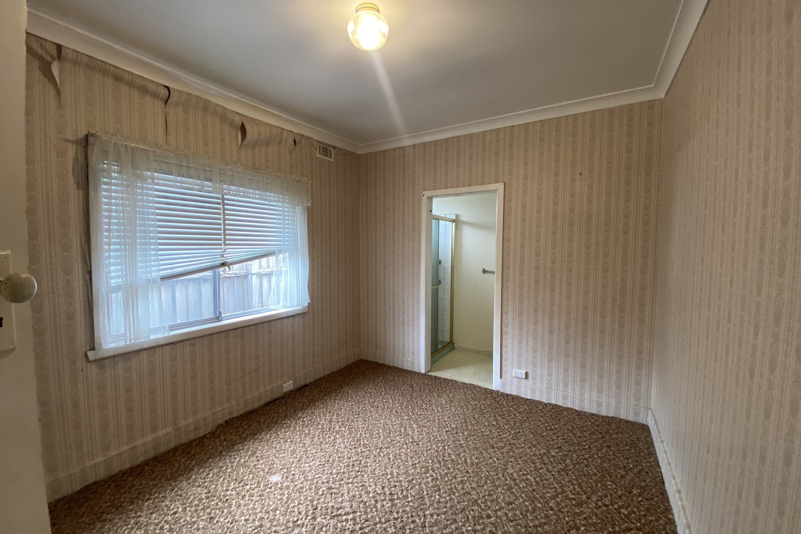 12 Barton Street, Reservoir, VIC 3073, Reservoir - Thumbnail 4
