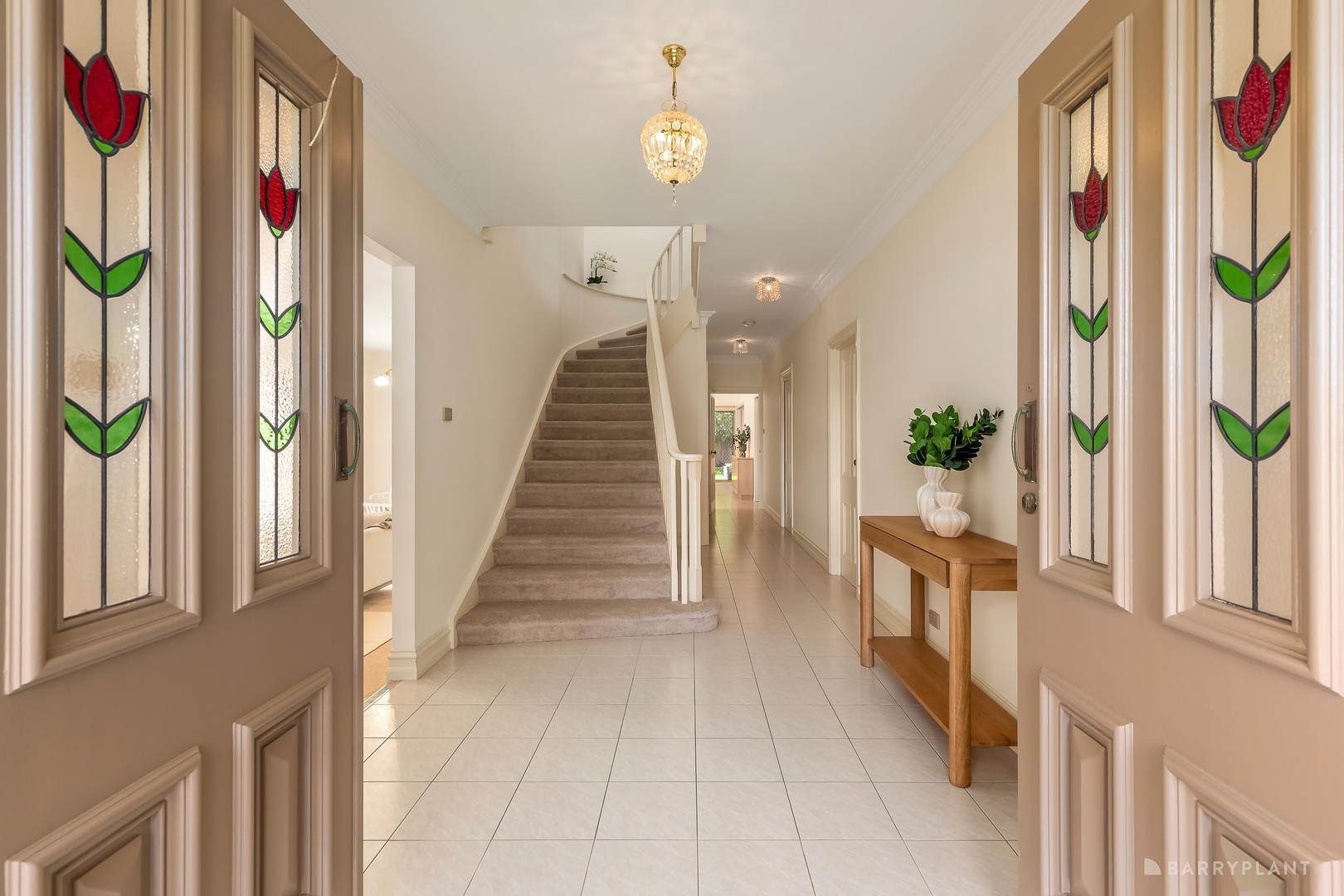 12 Bella Vista Road, Glen Iris, VIC 3146 - Thumbnail 2 - 17/04/2026