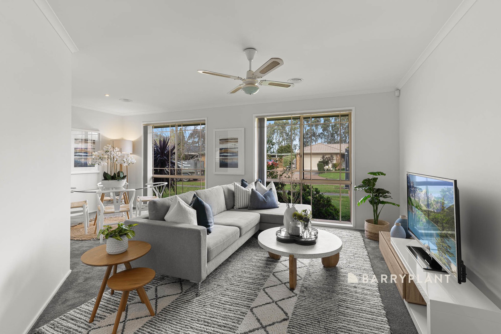 12 Bernard Court, Narre Warren South, VIC 3805 - Thumbnail 2 - 03/09/2025