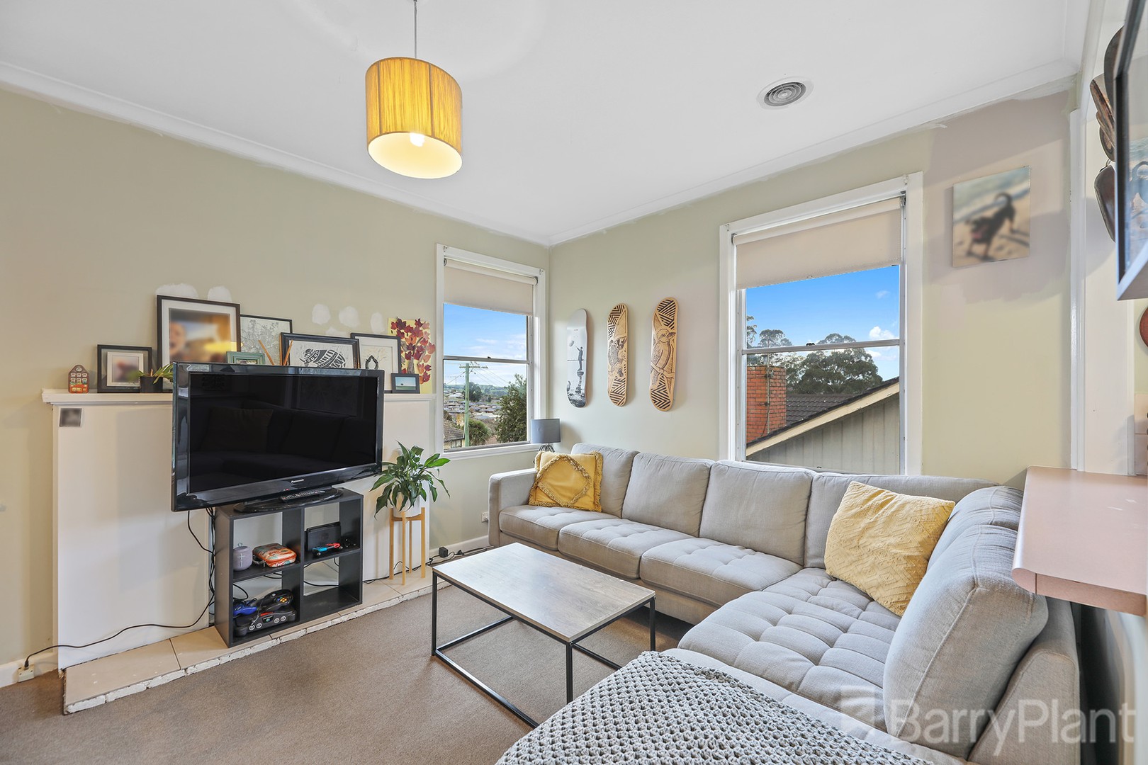 12 Bertram Street, Drouin, VIC 3818 - Thumbnail 2 - 05/07/2023