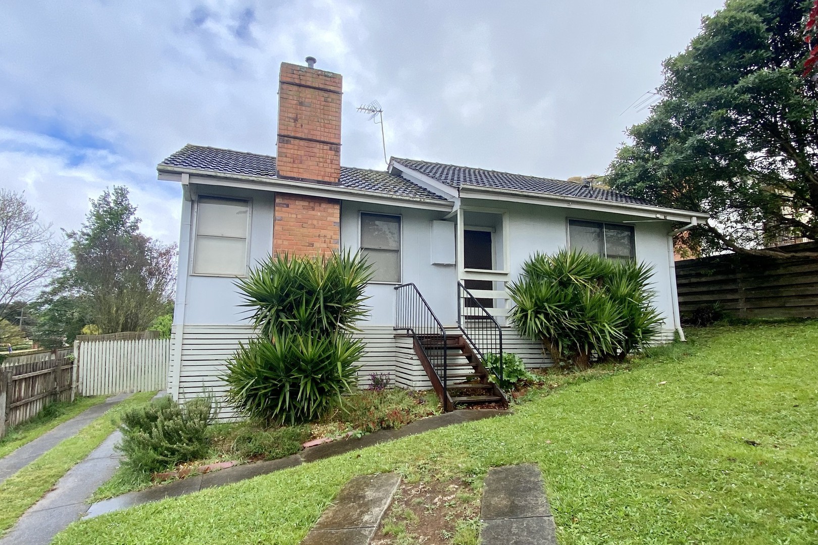 12 Bertram Street, Drouin, VIC 3818, Drouin - Thumbnail 2