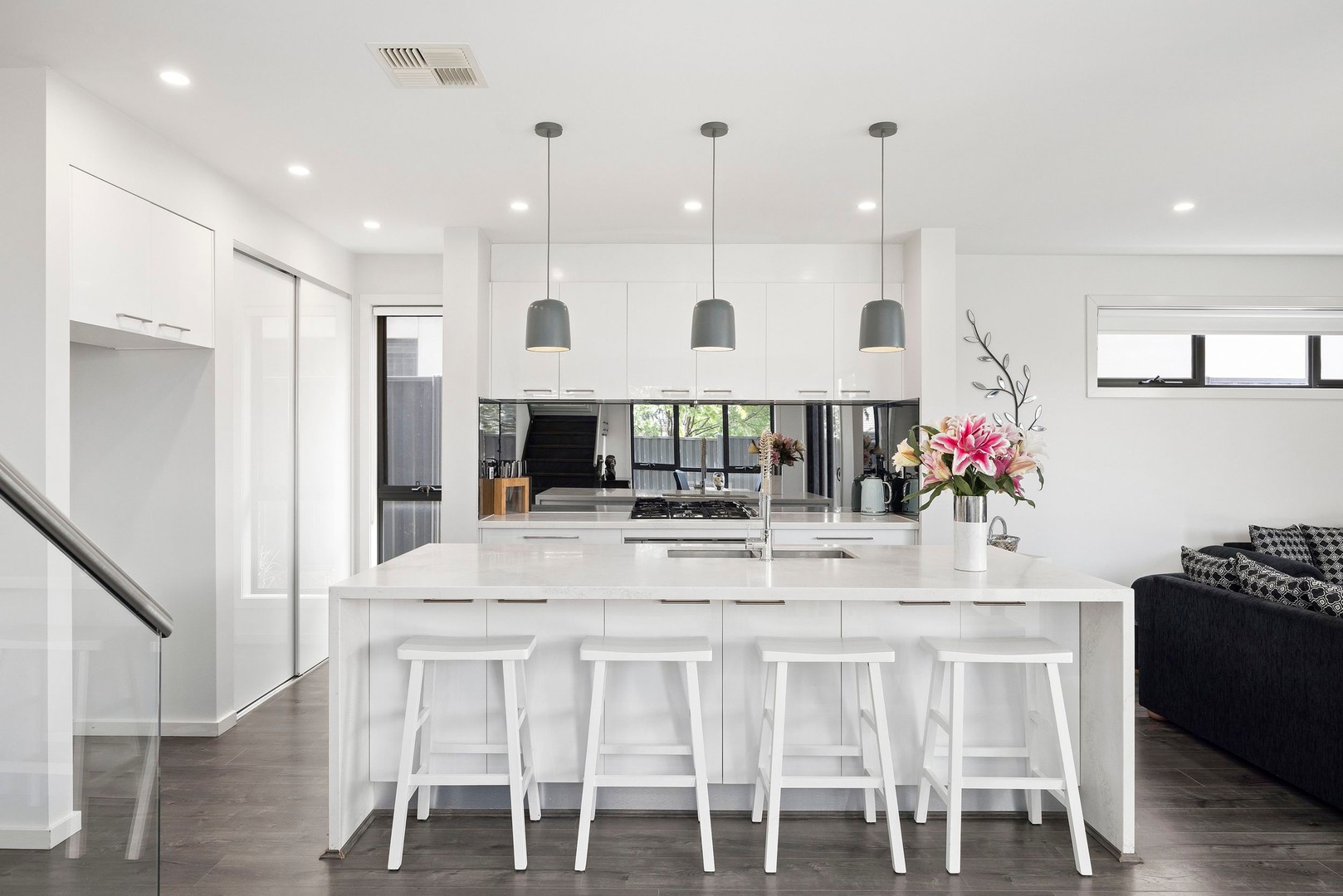 12 Bianca Crescent, Greenvale, VIC 3059 - Thumbnail 2 - 12/11/2024