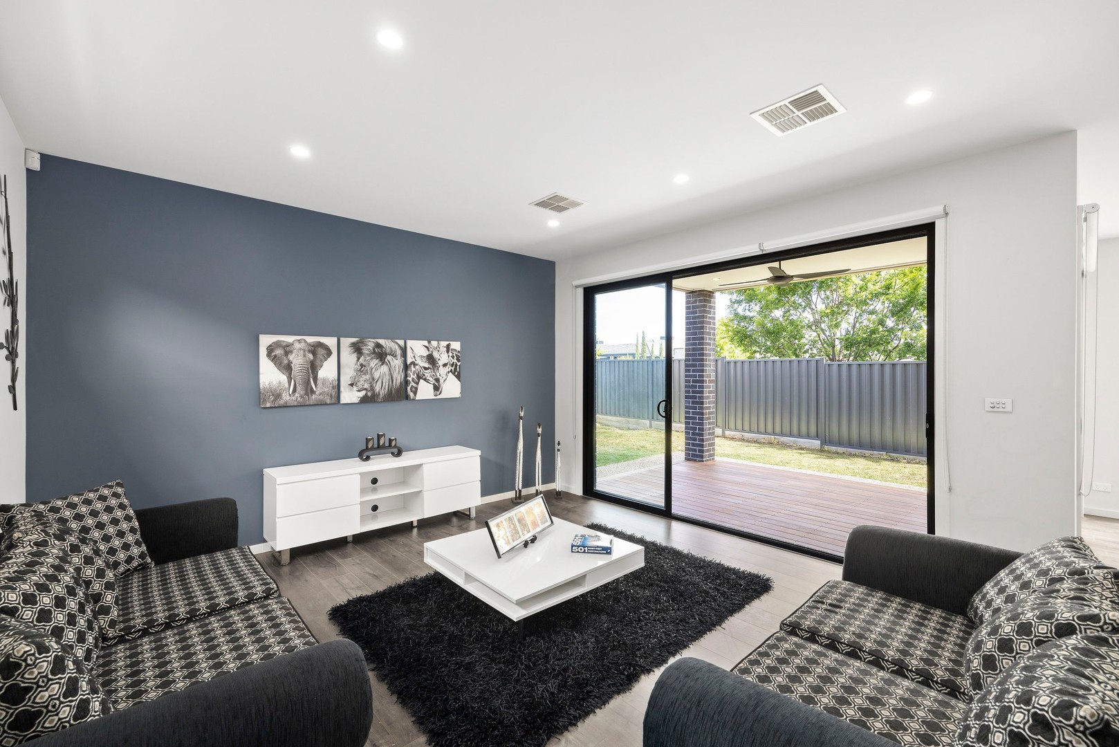 12 Bianca Crescent, Greenvale, VIC 3059, Greenvale - Thumbnail 4