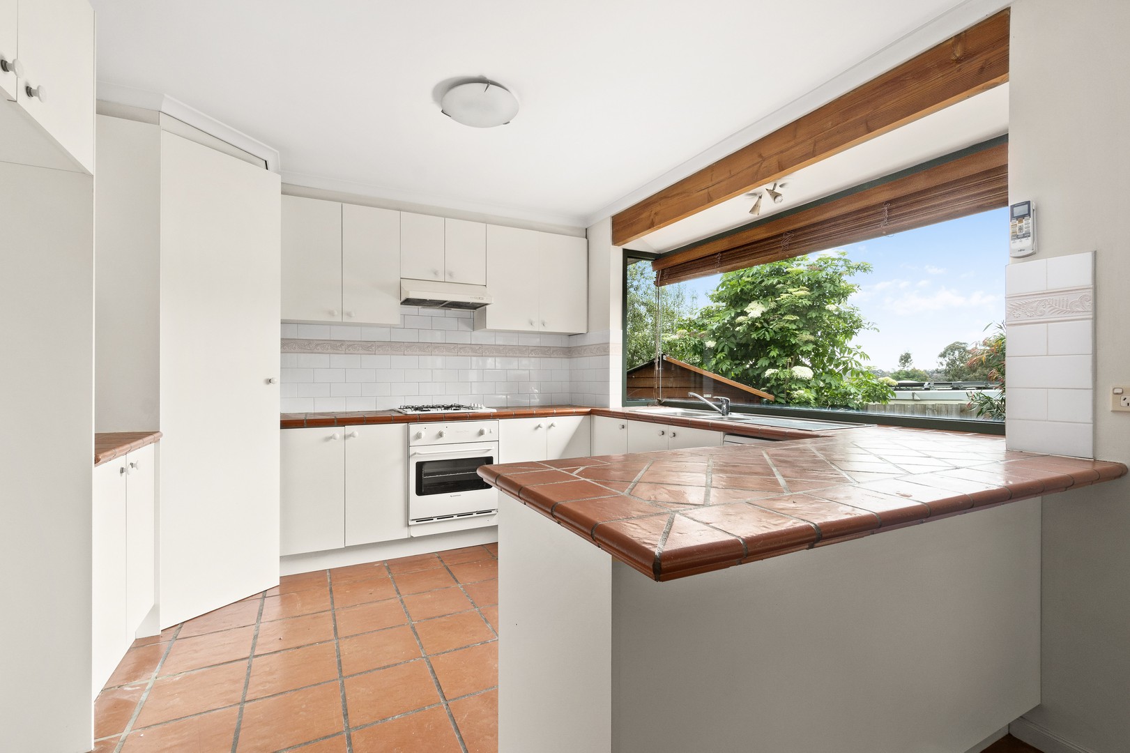 12 Bird Street, Eltham, VIC 3095, Eltham - Thumbnail 3