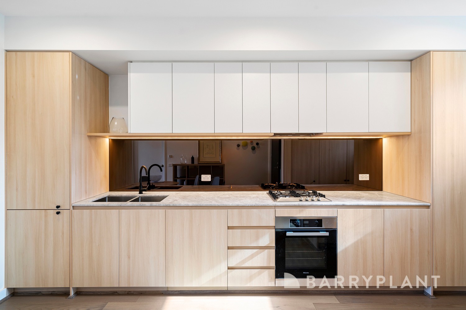 12 Boles Avenue, Sunshine, VIC 3020, Sunshine - Thumbnail 3