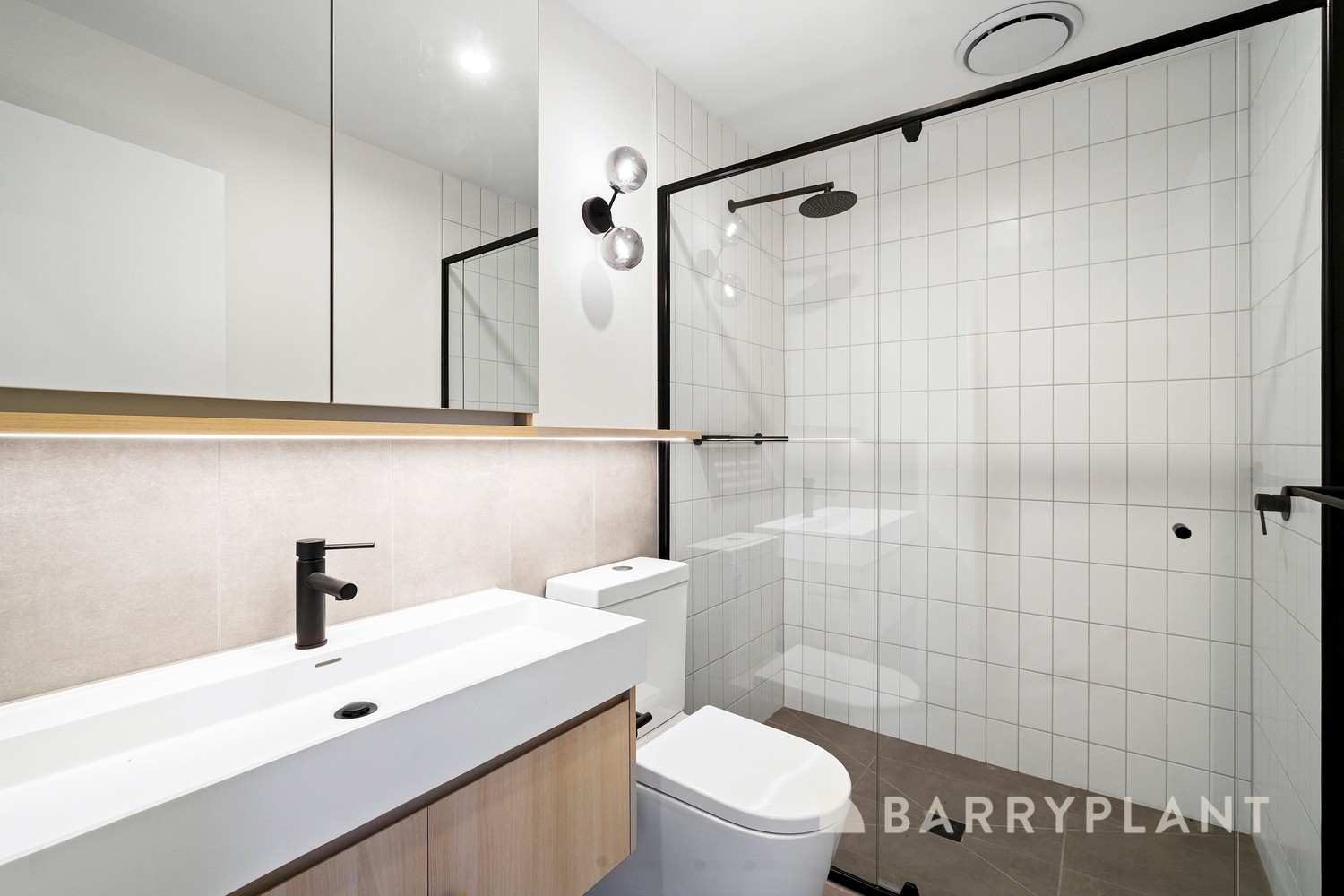 12 Boles Avenue, Sunshine, VIC 3020, Sunshine - Thumbnail 7