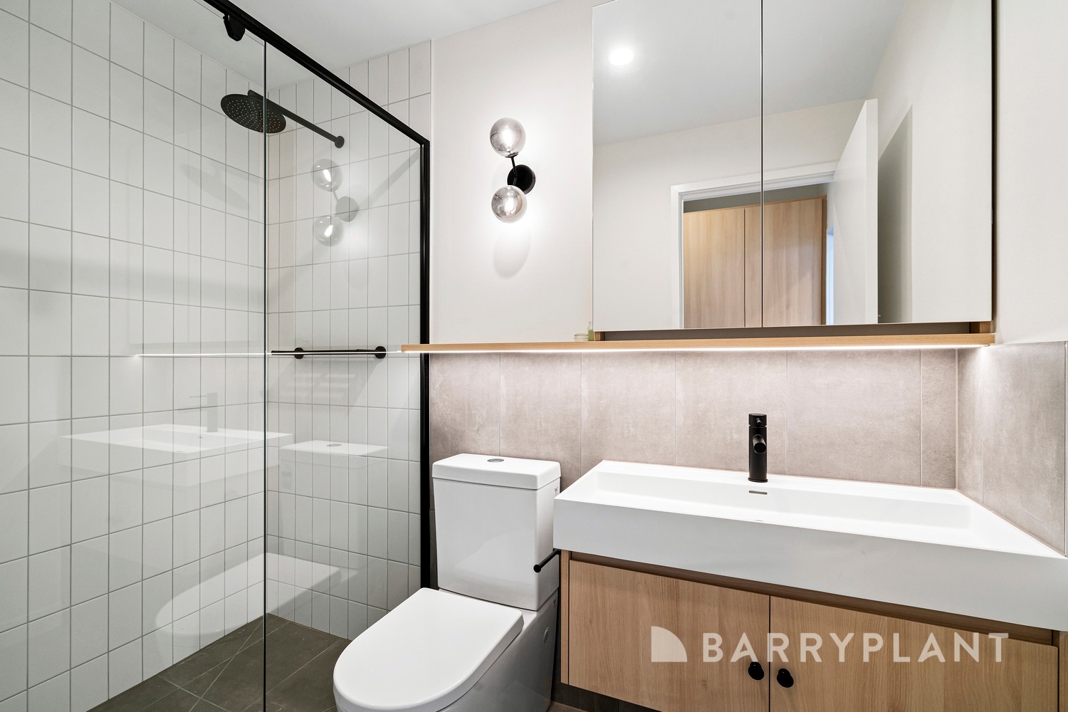 12 Boles Avenue, Sunshine, VIC 3020, Sunshine - Thumbnail 8