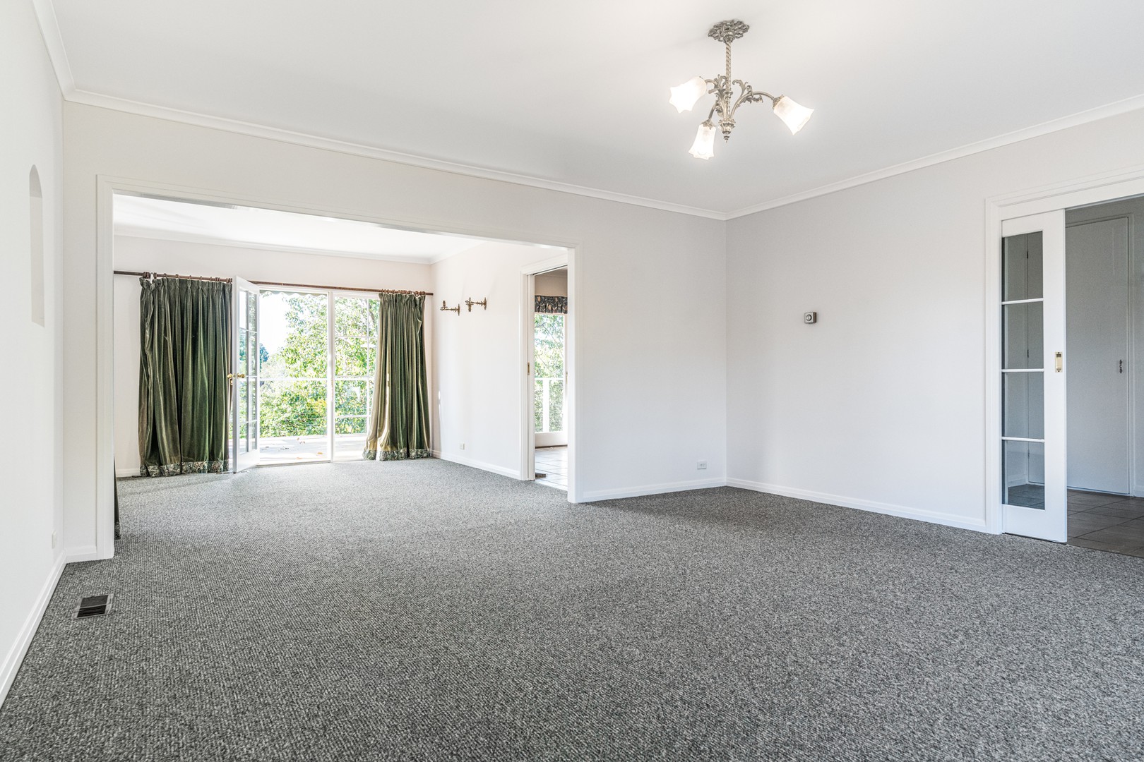 12 Brassey Avenue, Highton, VIC 3216, Highton - Thumbnail 3
