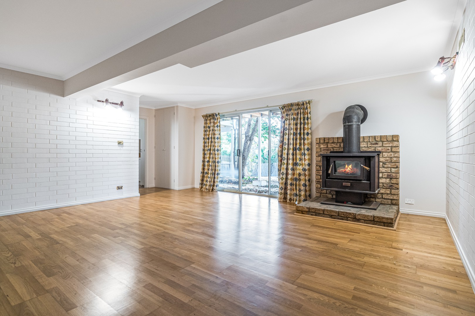 12 Brassey Avenue, Highton, VIC 3216, Highton - Thumbnail 5
