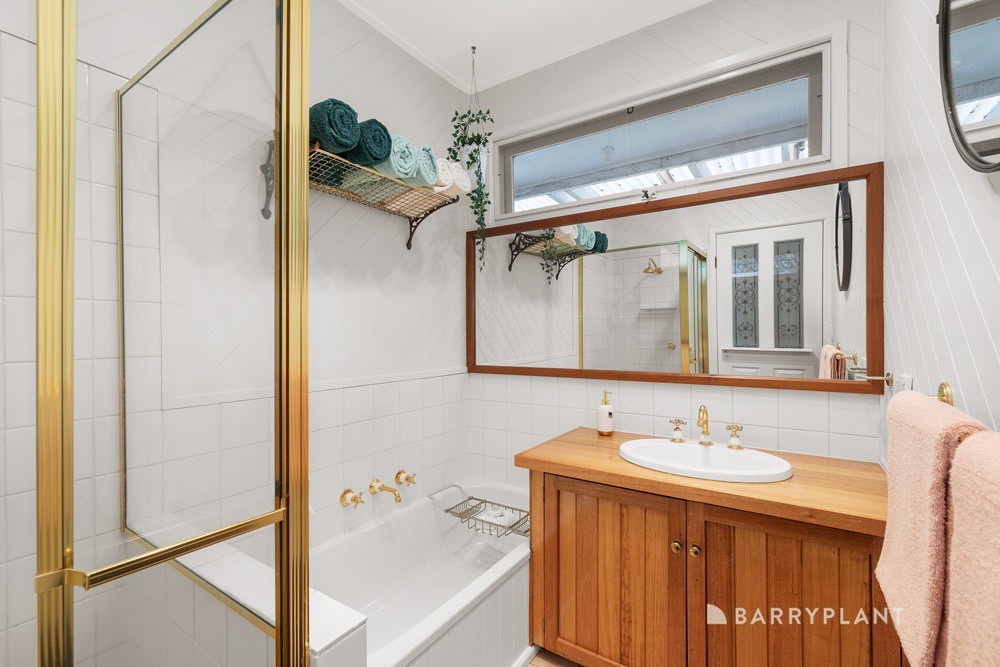 12 Briar Court, South Morang, VIC 3752, South Morang - Thumbnail 6