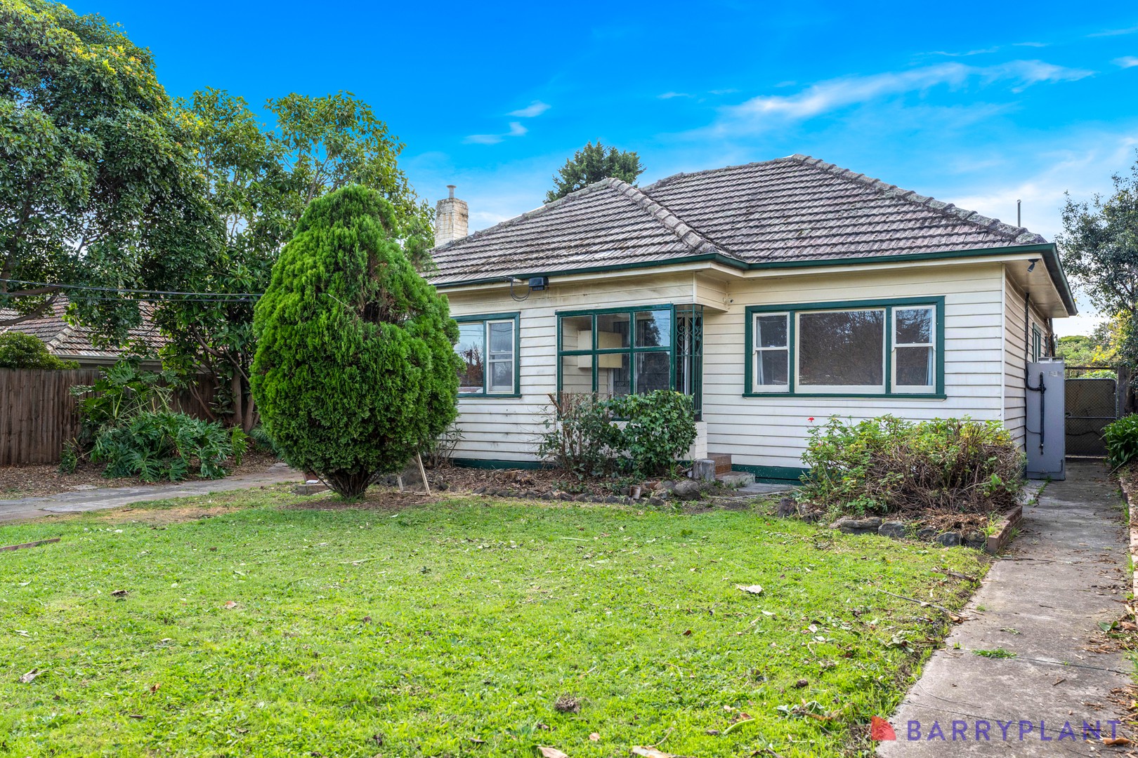 12 Broadhurst Avenue, Reservoir, VIC 3073, Reservoir - Thumbnail 2