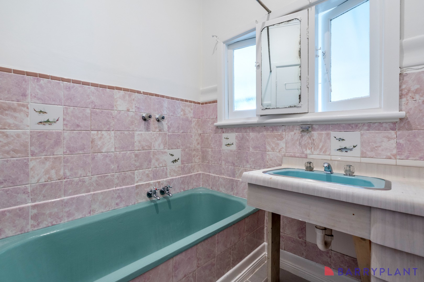 12 Broadhurst Avenue, Reservoir, VIC 3073, Reservoir - Thumbnail 8