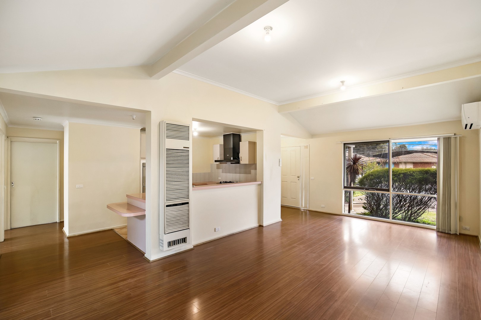 12 Brookglen Court, Epping, VIC 3076, Epping - Thumbnail 3