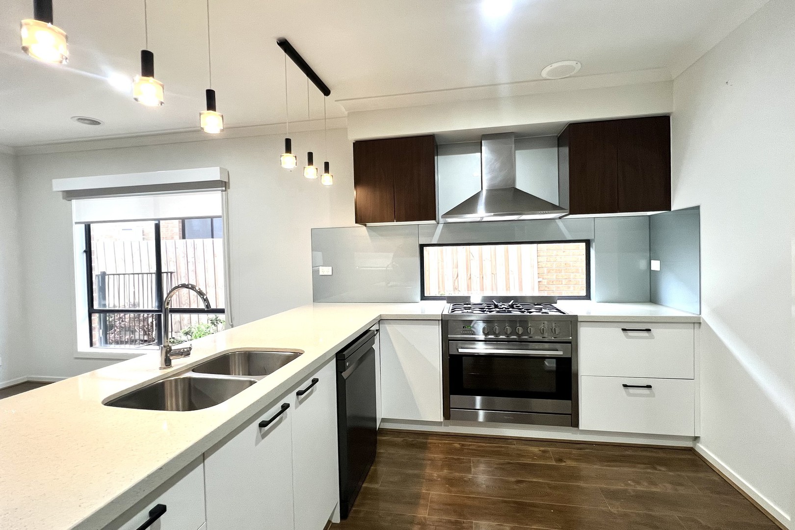 12 Broom Road, Aintree, VIC 3336, Aintree - Thumbnail 3