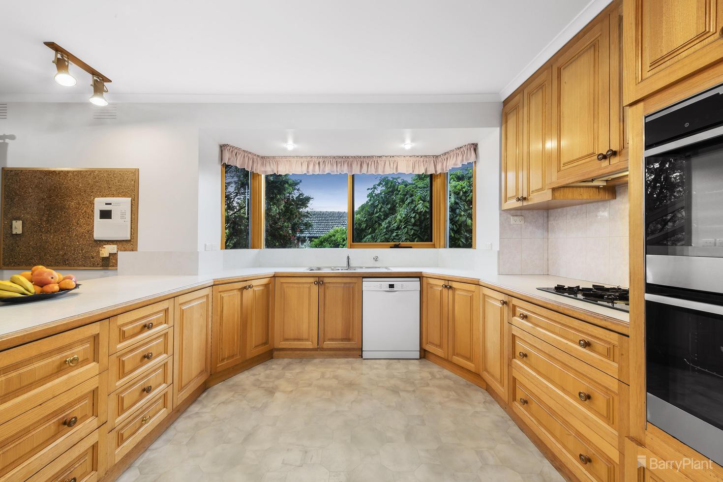 12 Bullock Court, Donvale, VIC 3111, Donvale - Thumbnail 3