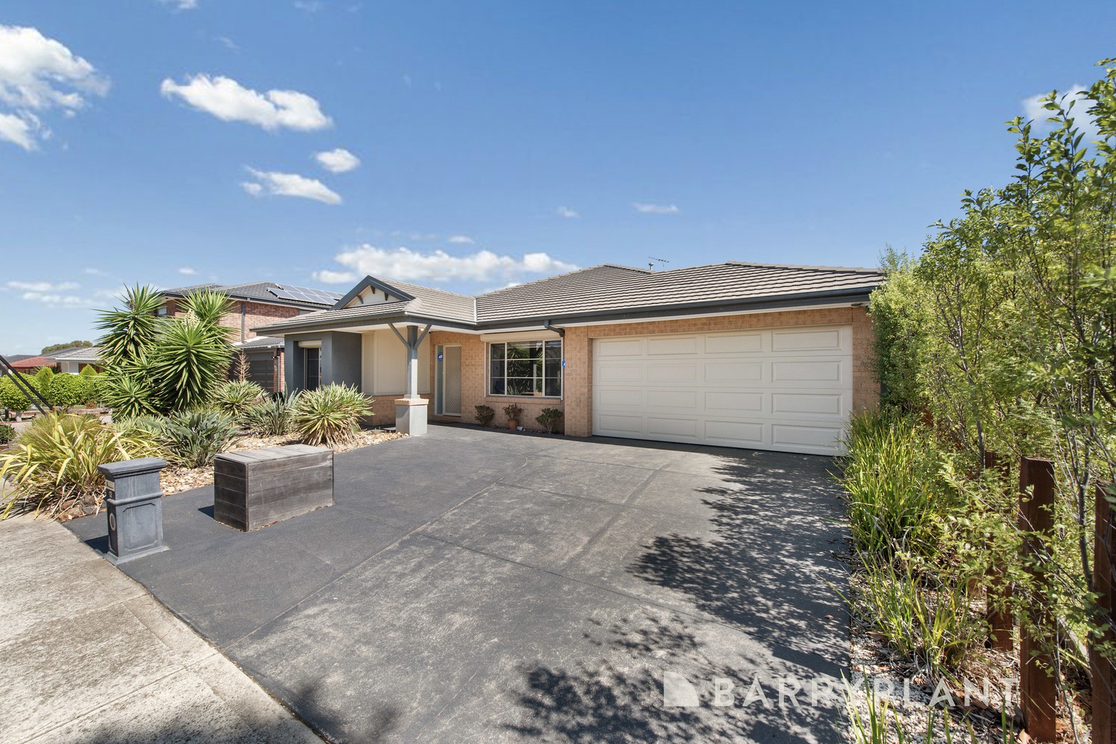 12 Burchelli Way, Wyndham Vale, VIC 3024, Wyndham Vale - Thumbnail 2