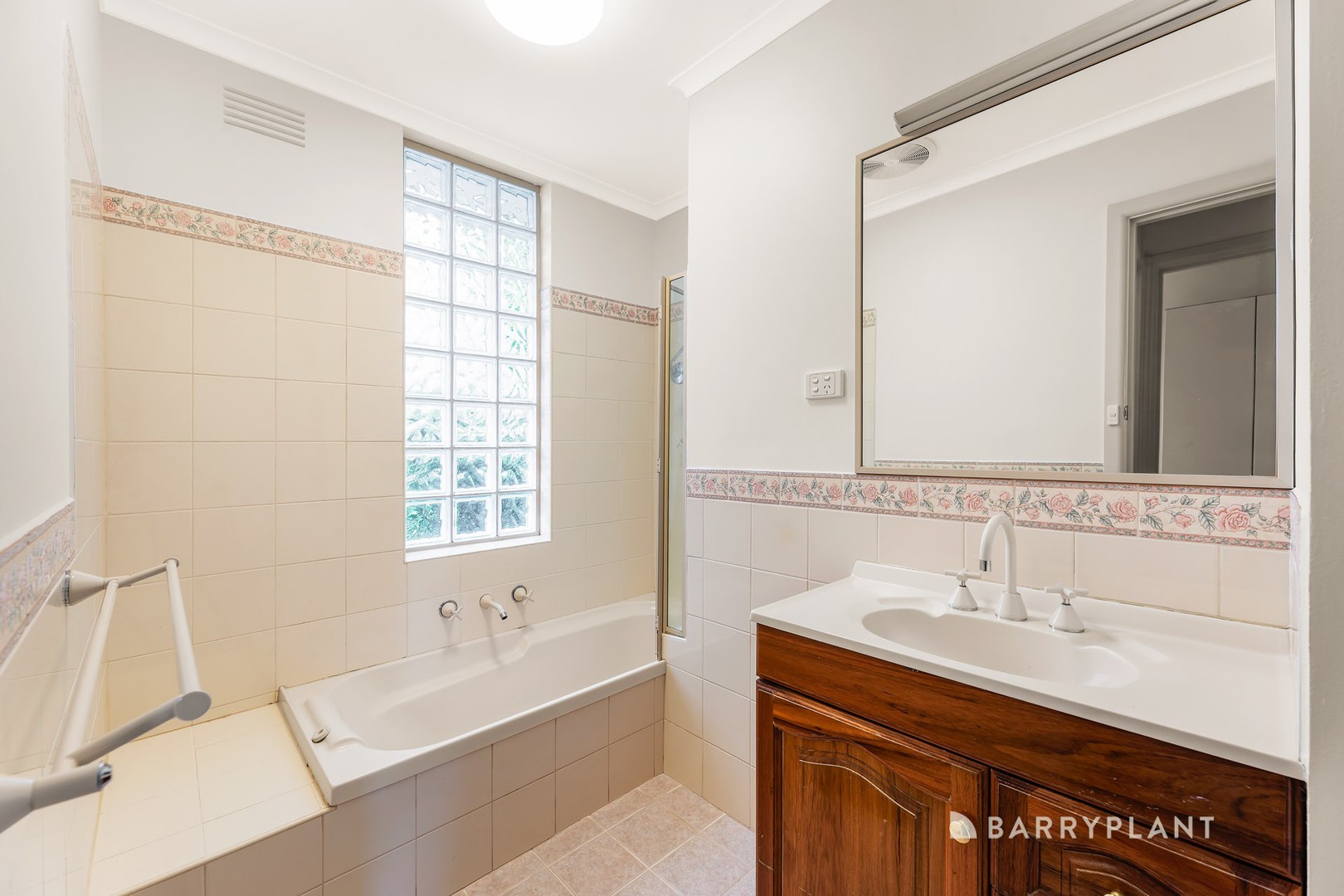 12 Burgundy Drive, Doncaster, VIC 3108, Doncaster - Thumbnail 5