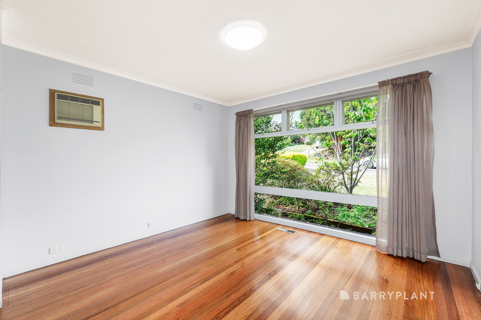 12 Burgundy Drive, Doncaster, VIC 3108, Doncaster - Thumbnail 7