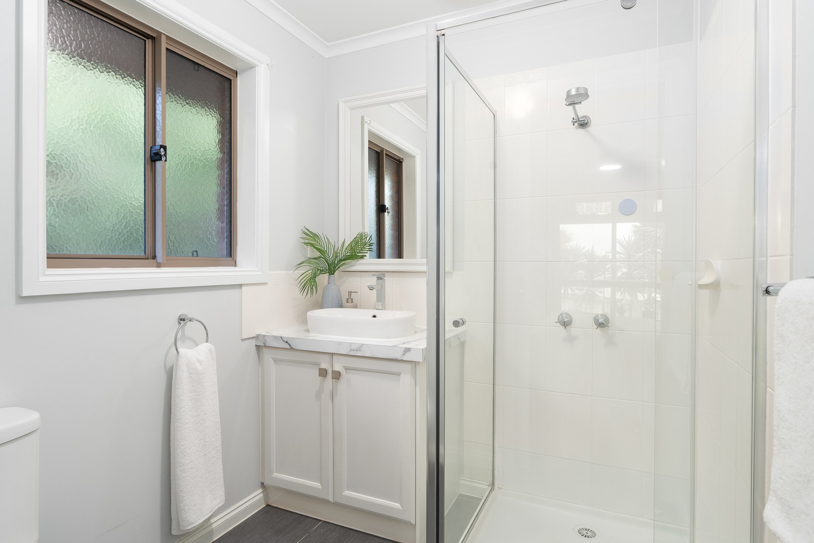 12 Burgundy Drive, Waurn Ponds, VIC 3216, Waurn Ponds - Thumbnail 8