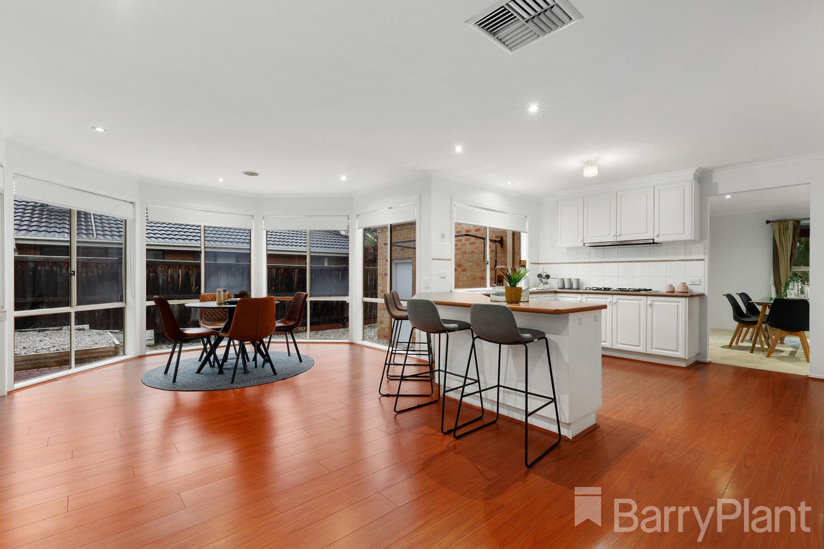 12 Buttercup GroveBundoora, VIC 3083, Bundoora - Thumbnail 4