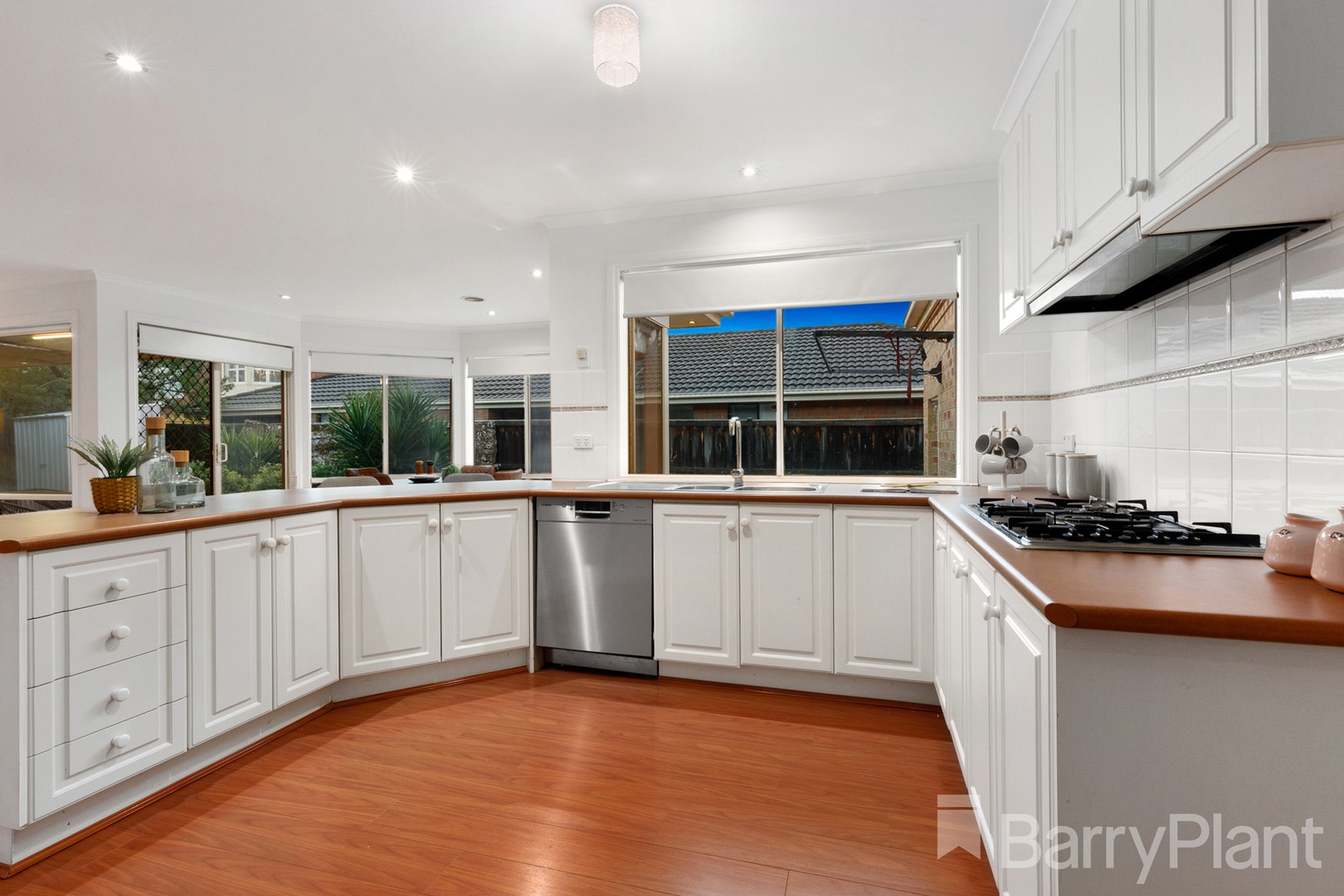 12 Buttercup GroveBundoora, VIC 3083, Bundoora - Thumbnail 5