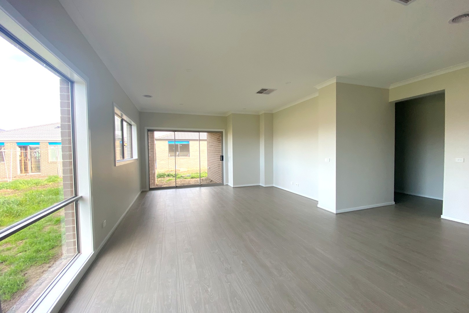 12 Cadenza Street, Clyde, VIC 3978, Clyde - Thumbnail 4