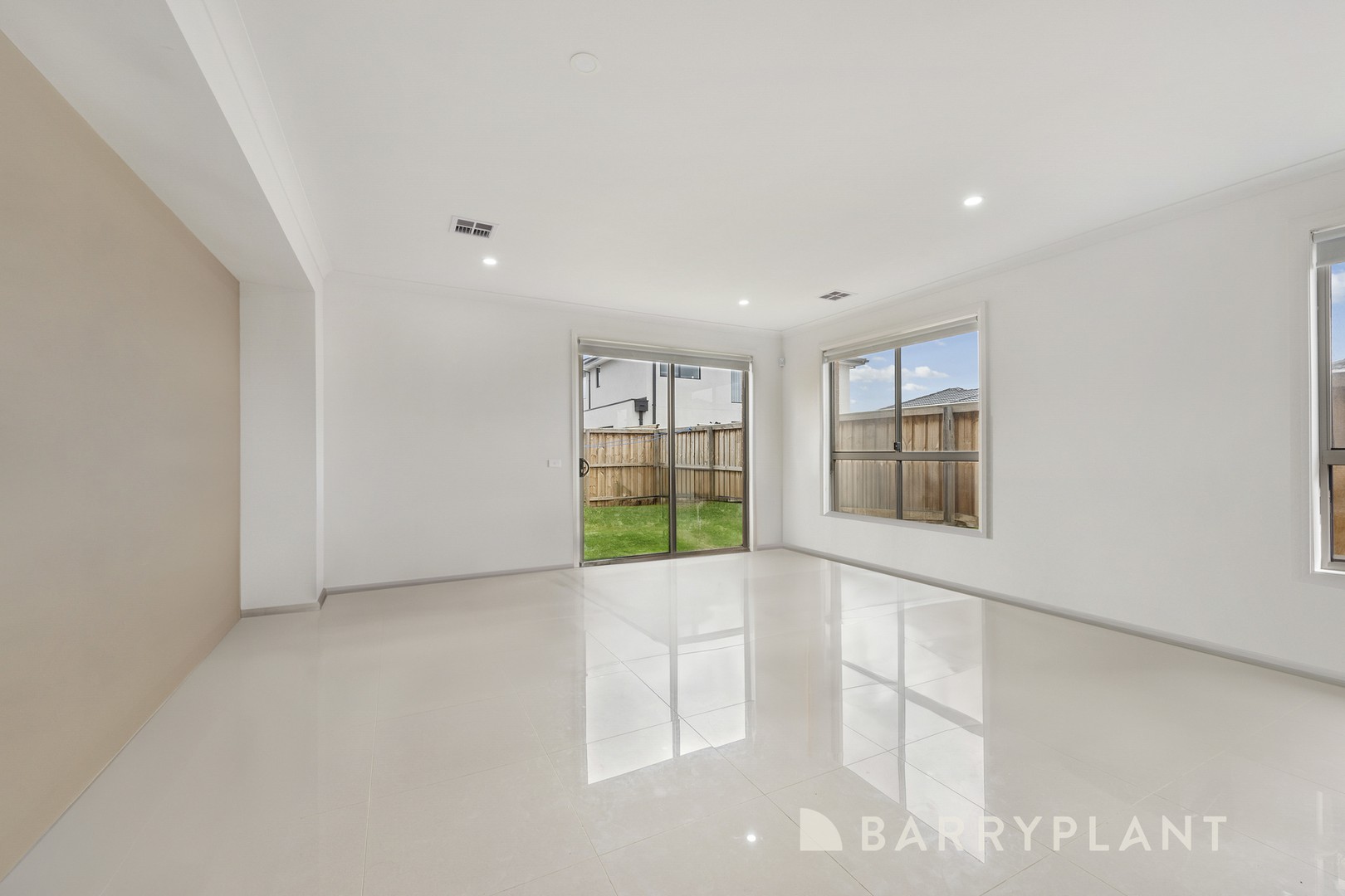 12 Callanish Street, Truganina, VIC 3029, Truganina - Thumbnail 6