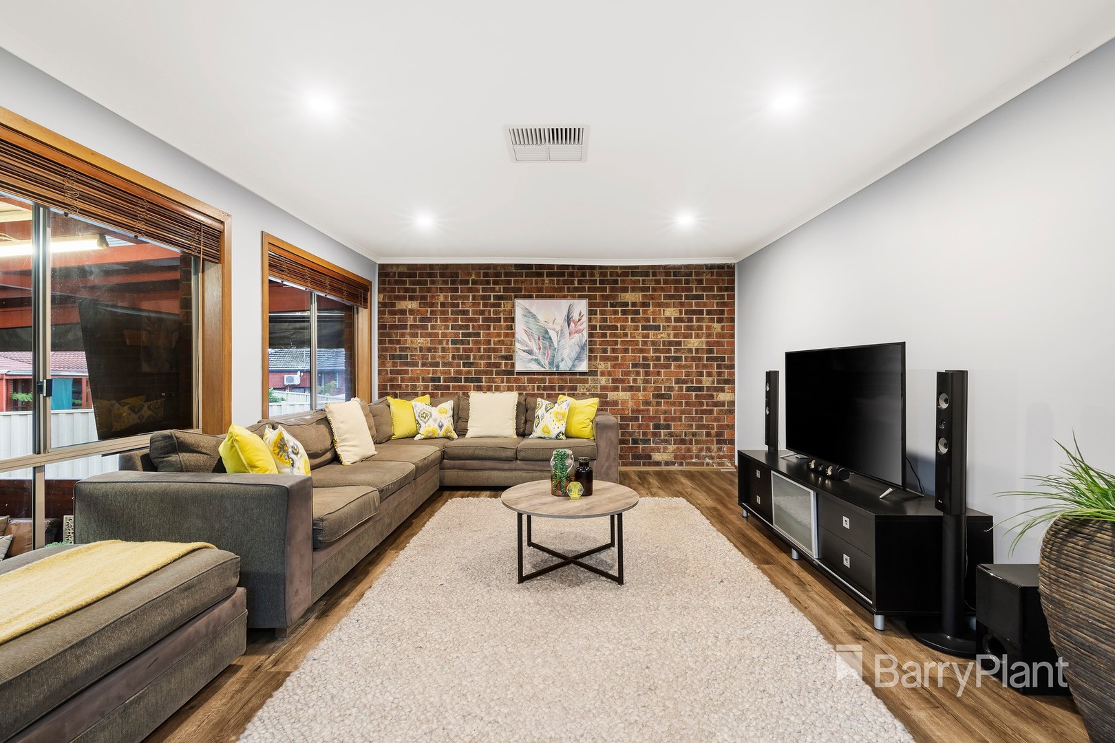 12 Calwell Court, Mill Park, VIC 3082, Mill Park - Thumbnail 7