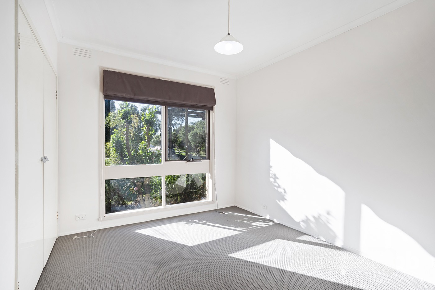 12 Carramar Court, Vermont, VIC 3133 - Thumbnail 2 - 17/04/2024