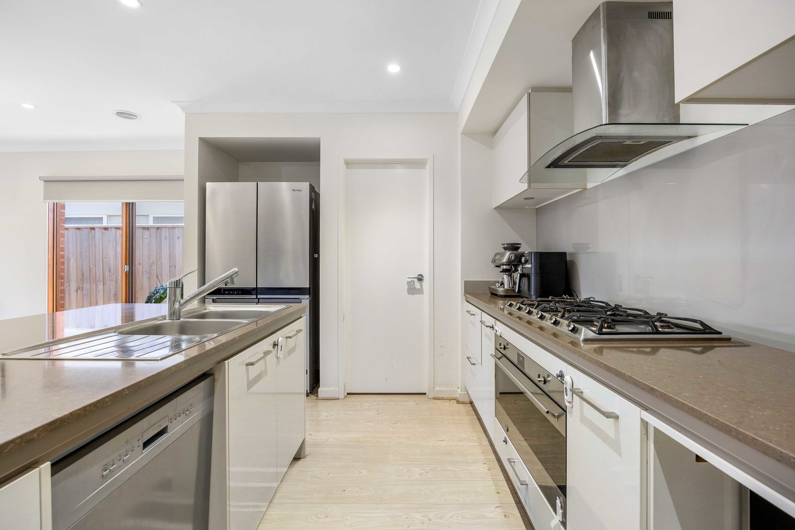 12 Casine Road, Fraser Rise, VIC 3336 - Thumbnail 2 - 15/05/2026