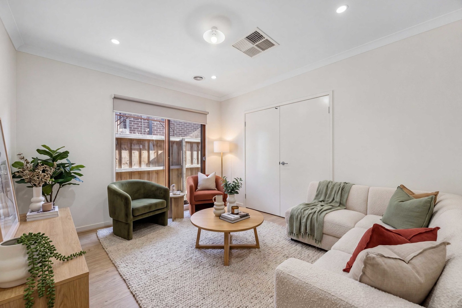 12 Casine Road, Fraser Rise, VIC 3336, Fraser Rise - Thumbnail 4