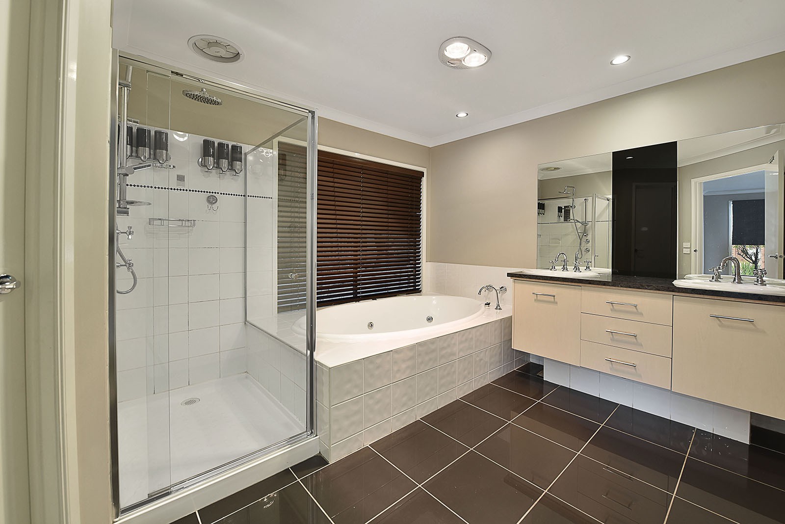 12 Castlehill Avenue, Greenvale, VIC 3059, Greenvale - Thumbnail 4