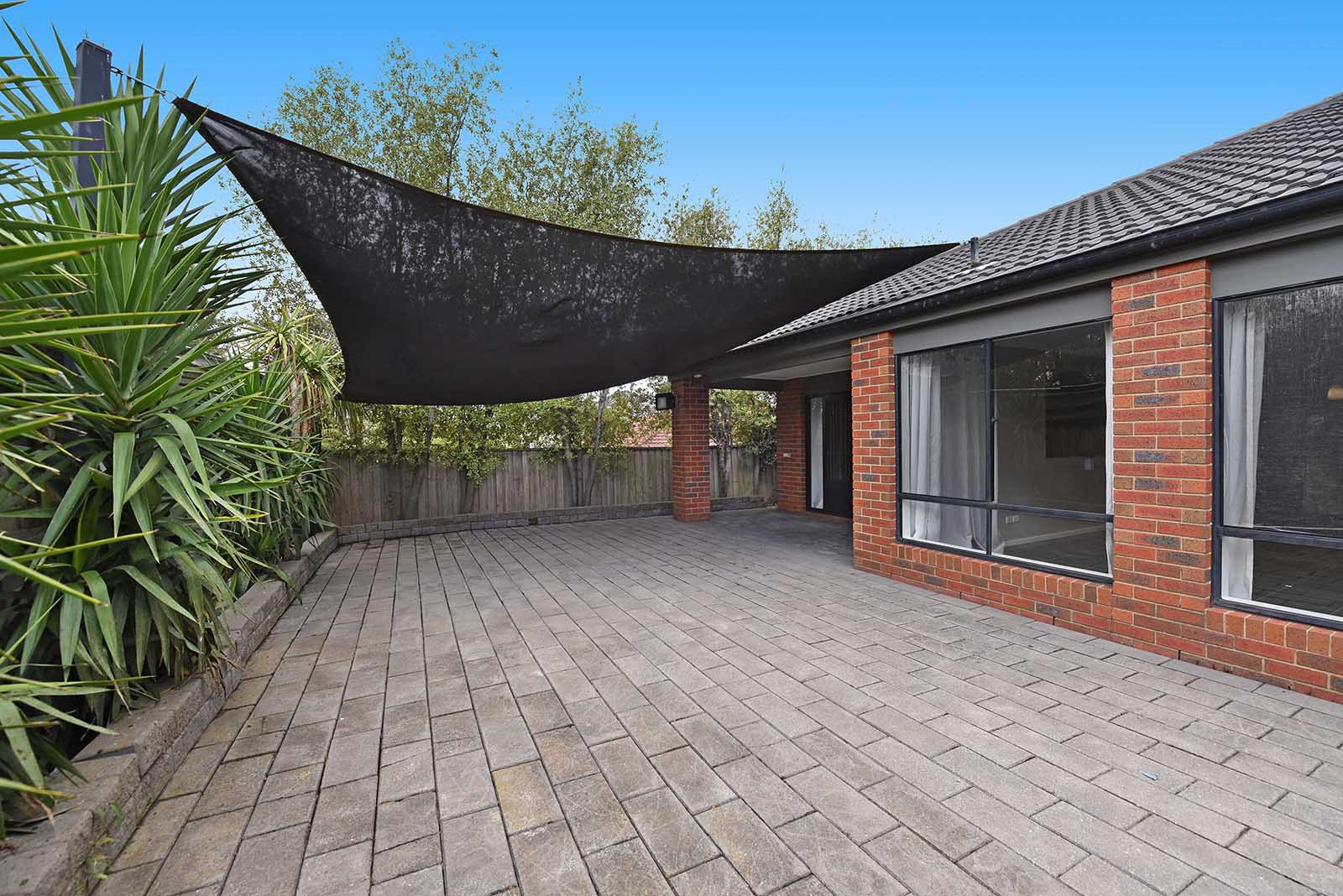 12 Castlehill Avenue, Greenvale, VIC 3059, Greenvale - Thumbnail 6