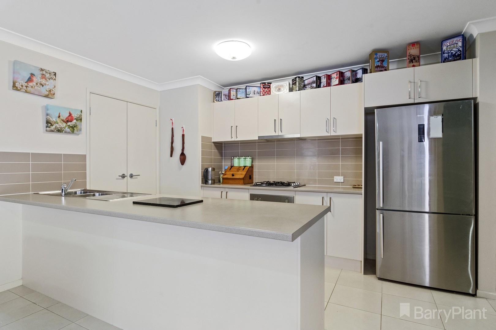 12 Caulfield DriveAscot, VIC 3551, Ascot - Thumbnail 2