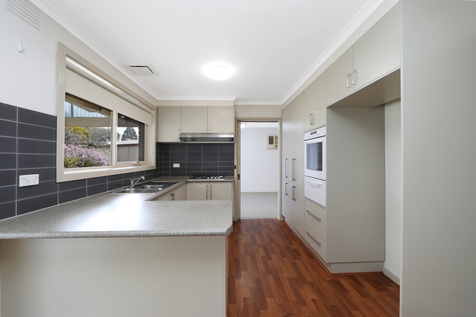 12 Cavendish Court, Endeavour Hills, VIC 3802, Endeavour Hills - Thumbnail 4