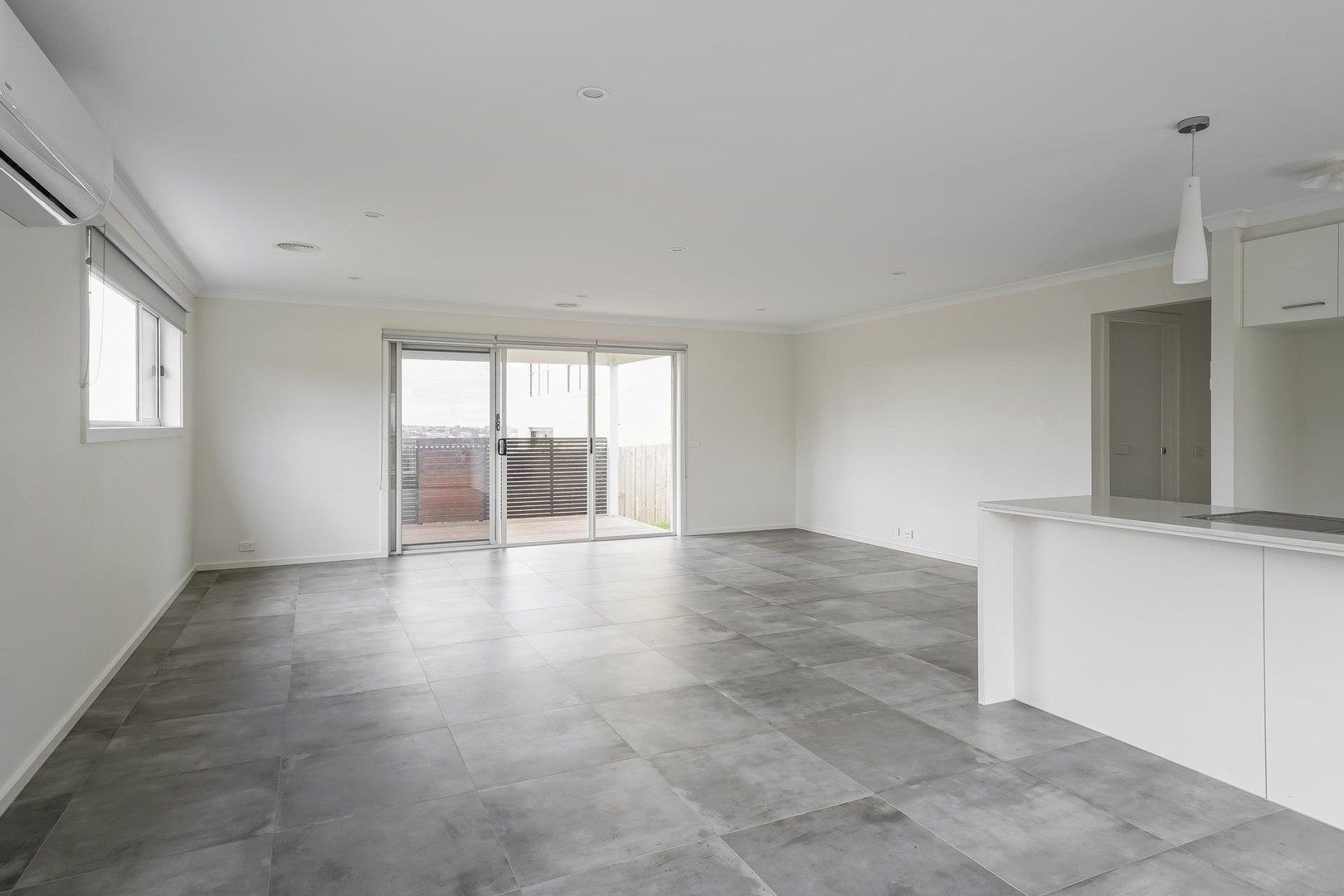 12 Chablis Court, Waurn Ponds, VIC 3216 - Thumbnail 2 - 03/12/2021