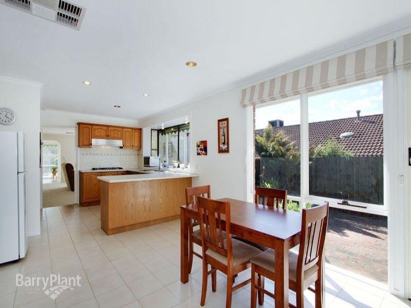 12 Chappell Drive, Wantirna South, VIC 3152, Wantirna South - Thumbnail 7